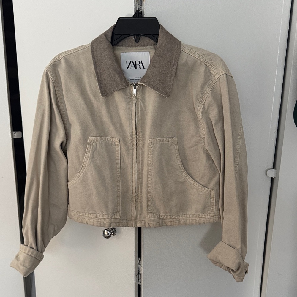 Zara Women's Beige Utility Jacket
